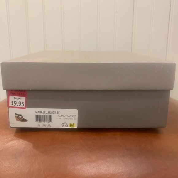 Franco Sarto, Black with Cork Wedges, Size 9.5M - Picture 7 of 7